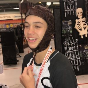 Meet your Posher, Drew